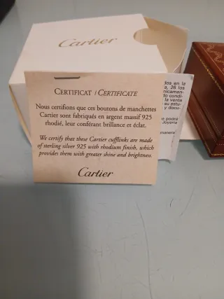 Caja para pendientes o gemelos Cartier