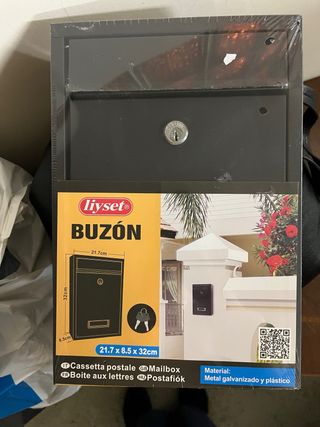 Buzón metálico galvanizado. nuevo a estrenar.