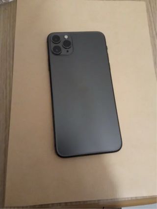 iPhone 11 Pro Max grigio siderale