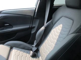Audi A6 Avant performance; S-line 