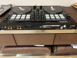 Controladora DJ Reloop Beatpad 2 Negra