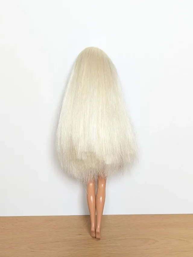 Muñeca Barbie Foam 'n Color Azul