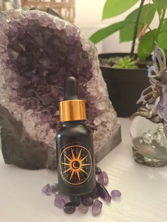 Serum Facial Rejuvenecedor Natural
Luz de Isis