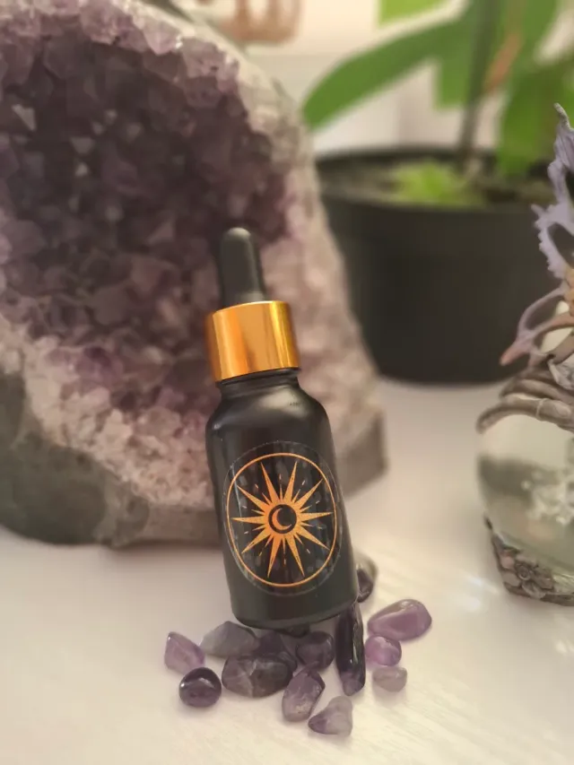 Serum Facial Rejuvenecedor Natural
Luz de Isis