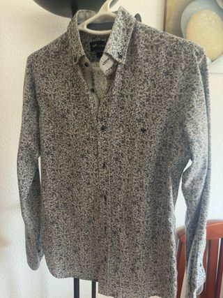 - Camisas estampadas 