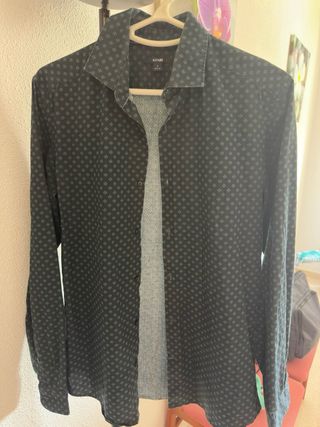 - Camisas estampadas 