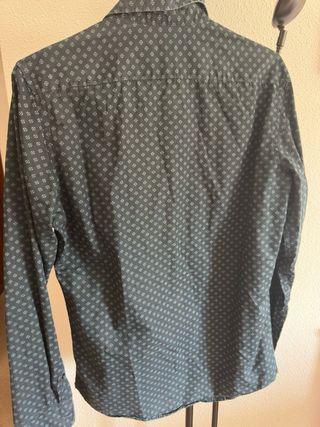 - Camisas estampadas 