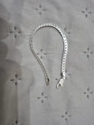 Pulsera bañada en plata para mujer