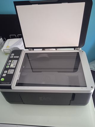 Impresora y Escáner HP Deskjet F4180