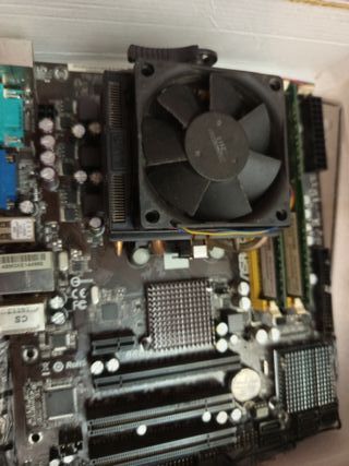 Placas Base varias Gigabyte GA-H81M-S2H LGA1150