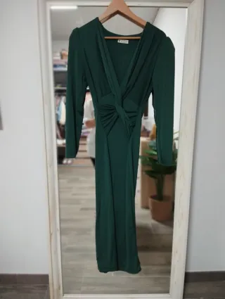 Vestido verde de evento