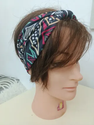 Turbantes y cintas elásticas para el pelo