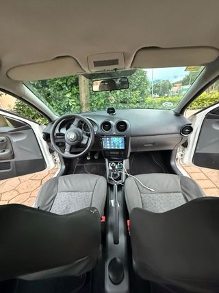 SEAT Cordoba 2006