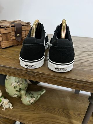 Scarpe Vans Nere/Bianche Tg 37