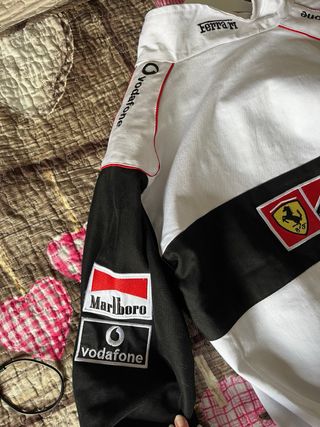Chaqueta Ferrari Racing Negra Roja Blanca