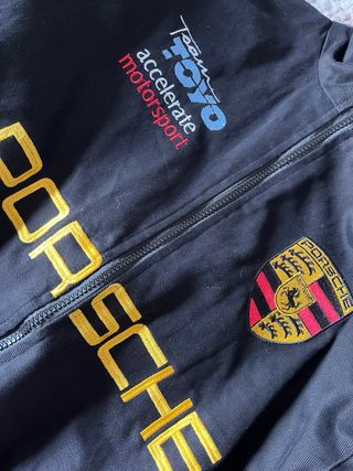 Chaqueta Racing Porsche Negra y Dorada