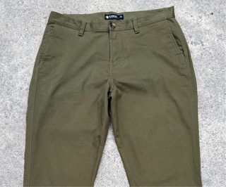 Pantalón modelo Howland de la marca Element