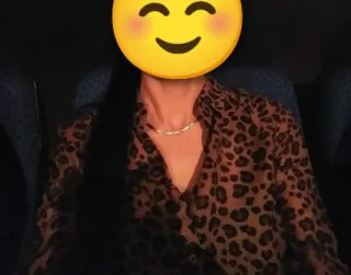 Blusa con estampado de leopardo