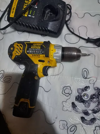 Taladro Stanley Fatmax 10.8V