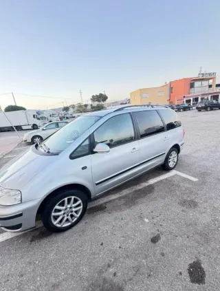 Volkswagen Sharan "7 PLAZAS"