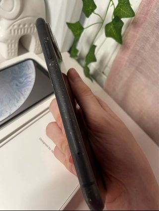 iPhone 11 - 128 GB