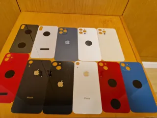  80 cover posteriori per iPhone 
