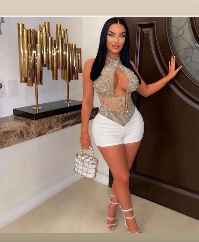 Mono corto americano brillante dorado y blanco