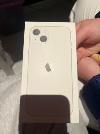 iPhone 13 bianco da 128 GB