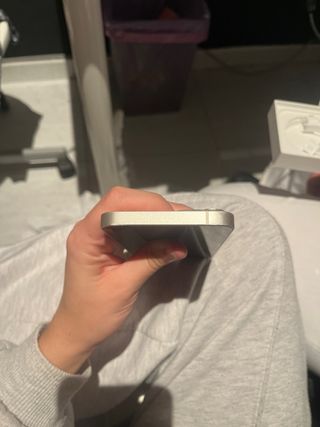 iPhone 13 bianco da 128 GB