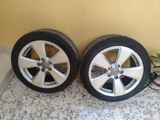 Llantas Audi 17 con neumáticos al 50% 225 45 17 
