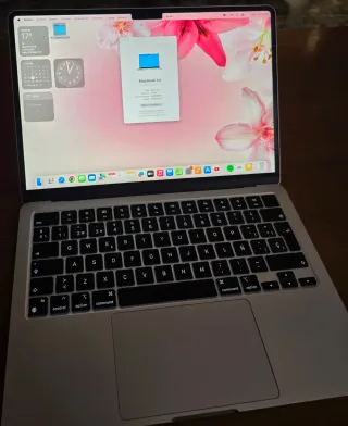 MacBook Air M3 13 16GB Plata