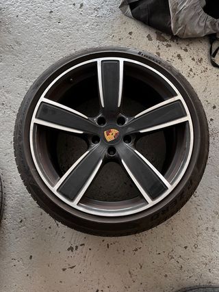 Llantas Porsche R22