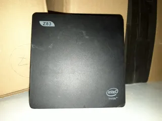 Mini PC Z83