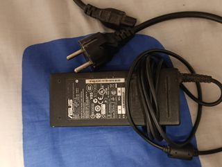 Portátil ASUS 2011 uso básico i7 SSD 500GB
