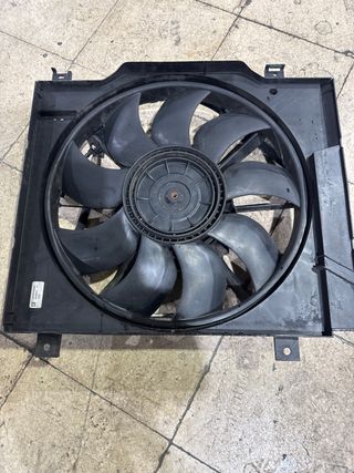 Electroventilador Jeep Grand Cherokee 52079987AC