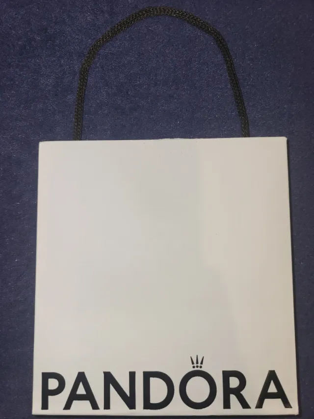 Bolsa pequeña Pandora blanca