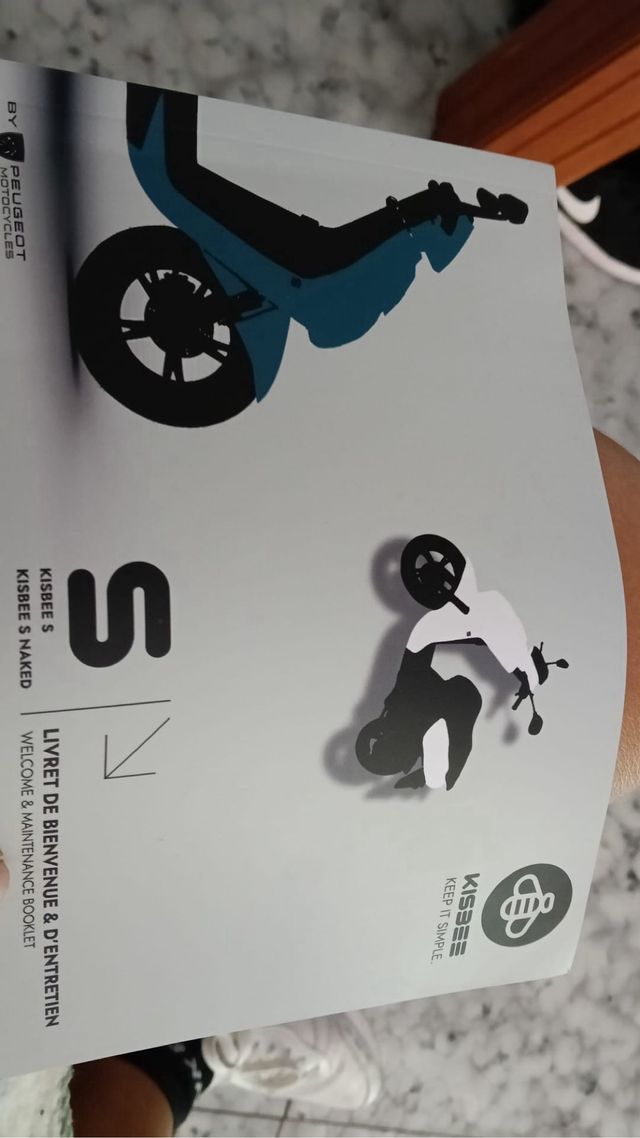 Moto Kisbee 50cc Blanca