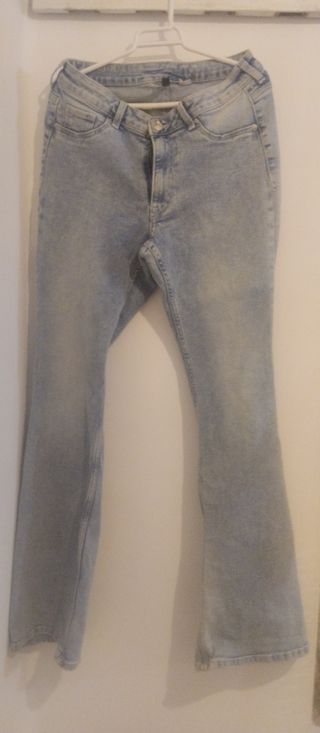 VAQUEROS DE MUJER H&M