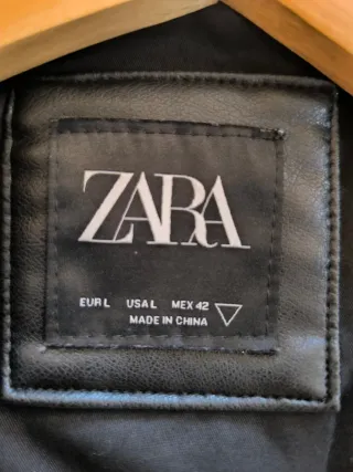 Cazadora de cuero Zara