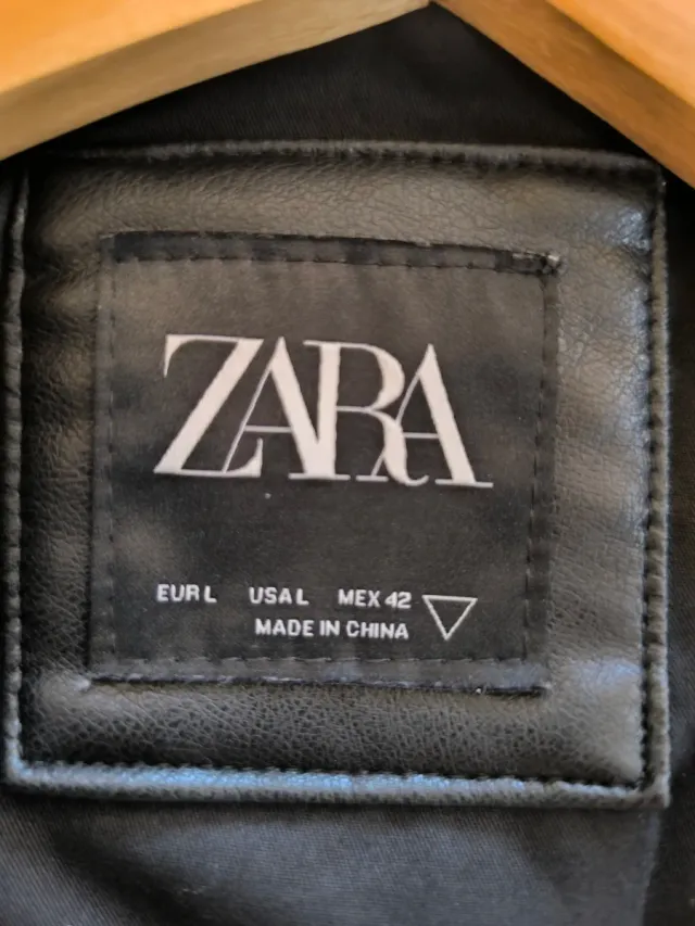 Cazadora de cuero Zara