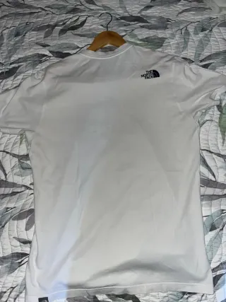 Camiseta The North Face Blanca