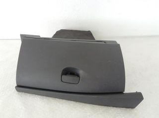 Guantera renault 681083896r megane berlina 144304