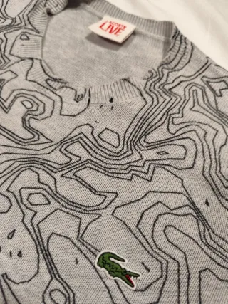 Jersey Lacoste gris estampado