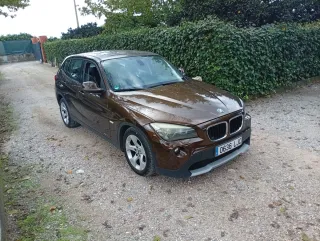 BMW X1 2011