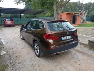 BMW X1 2011