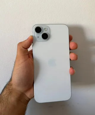 iPhone 15 Plus bianco 