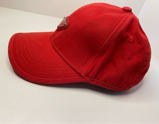 Gorra Prada Roja