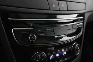 Peugeot 508 2.0 Blue-HDi RXH