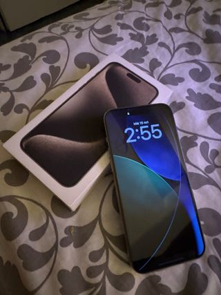 iPhone 15 Pro Max Titanio naturale