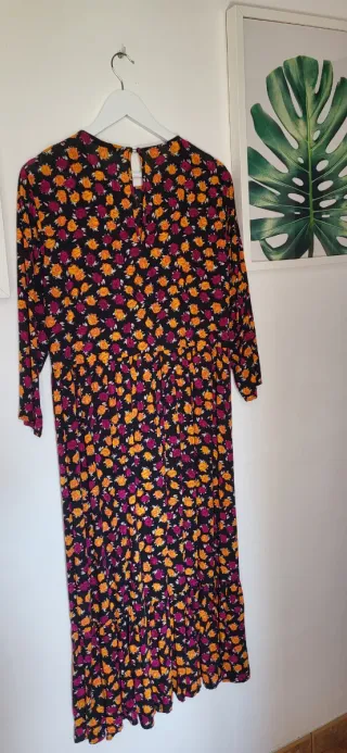 Vestido largo estampado Lefties